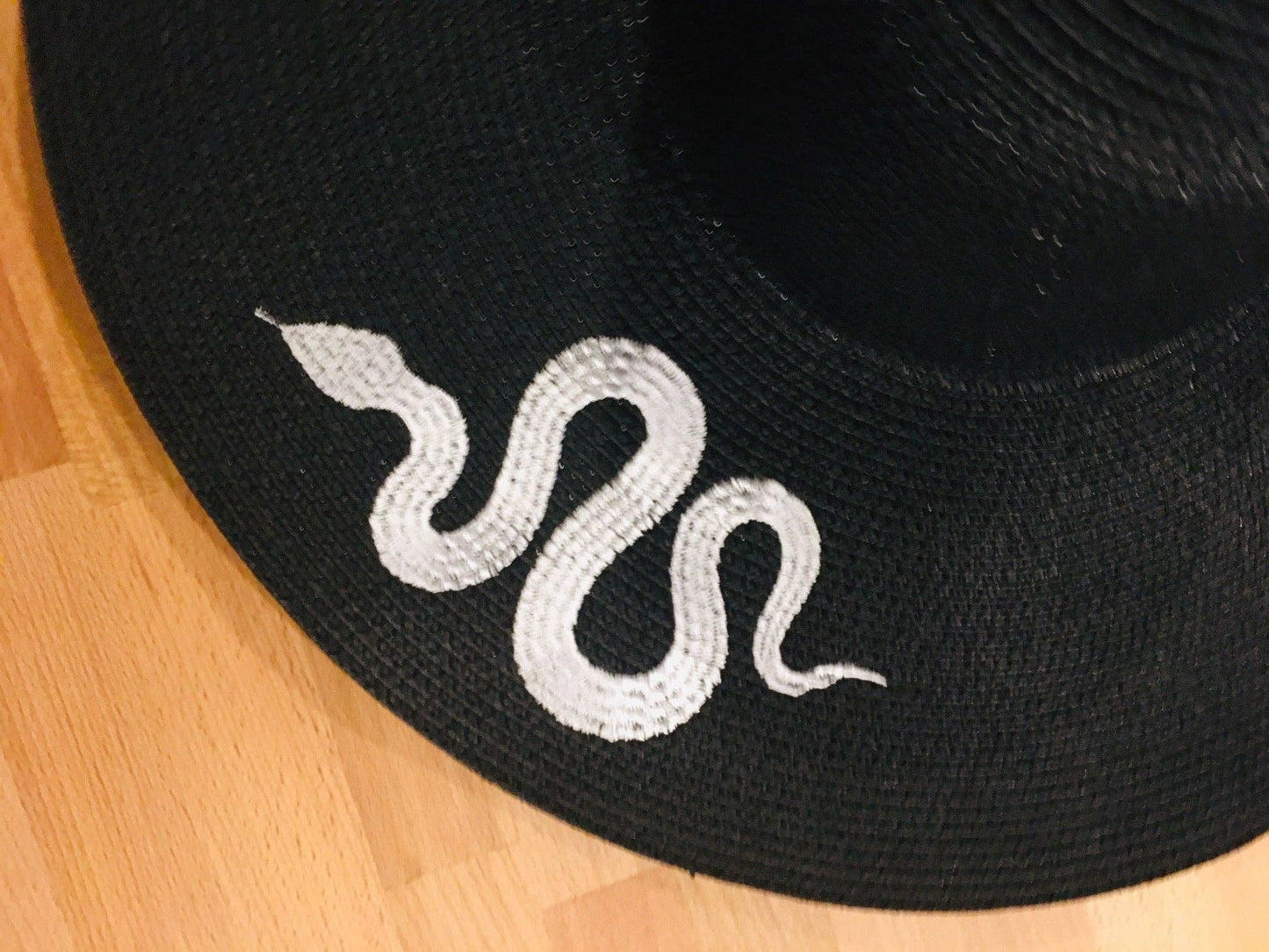 Snakes Floppy Sun Hat - XL Brim