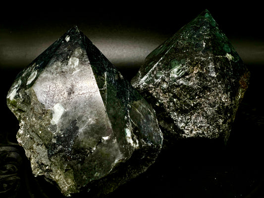 Emerald Point Stones