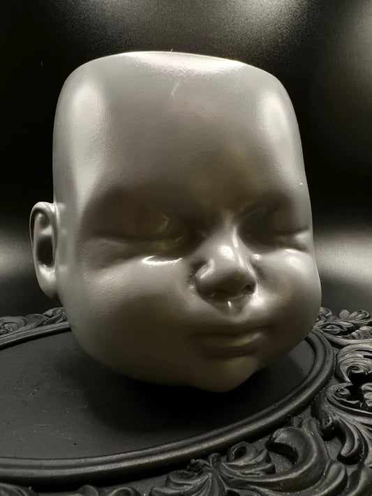 Grey Doll Head Pot